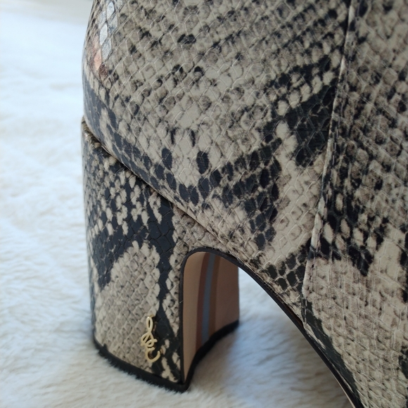 Sam Edelman Hilty Snakeskin Ankle Boots - Picture 2 of 4